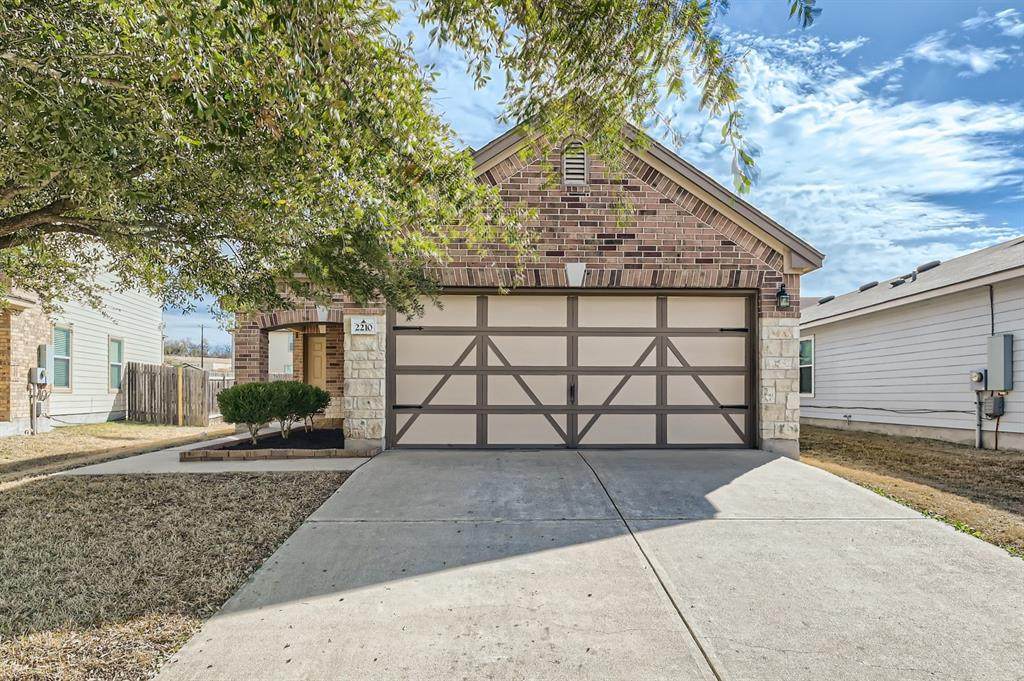 2210 Weiss Ln - Photo 1