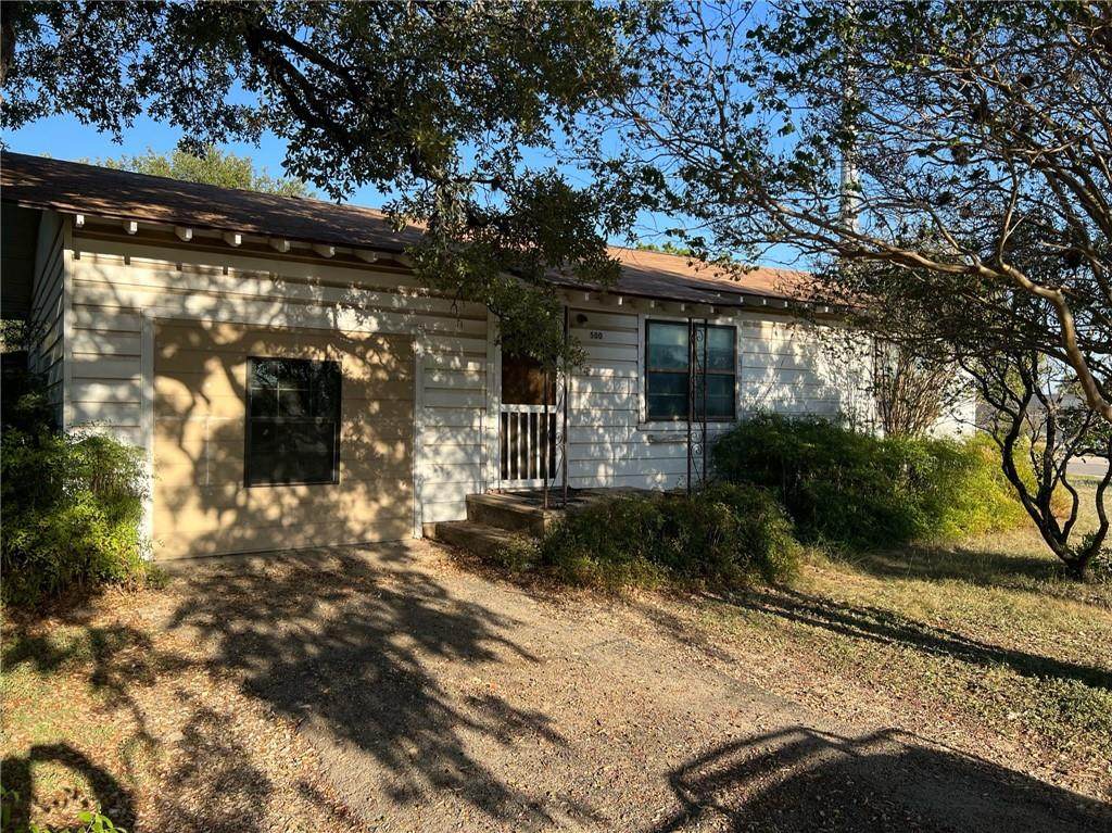 500 Patterson Ave - Photo 1