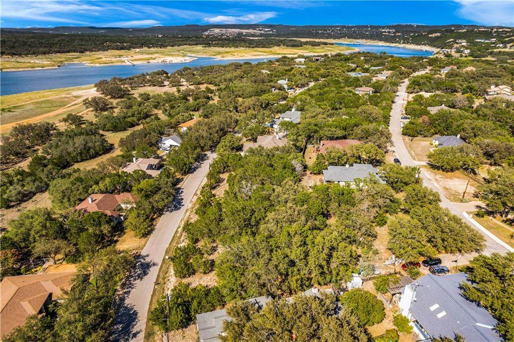 21510 Lakefront Dr - Photo 1