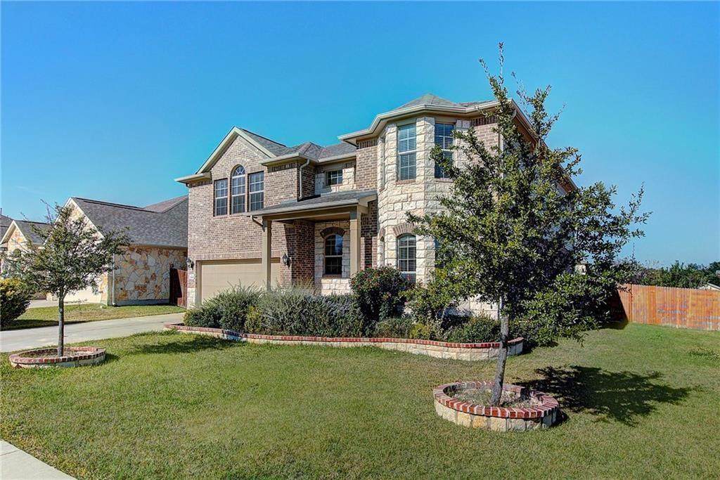 2601 Mirasol Loop - Photo 1