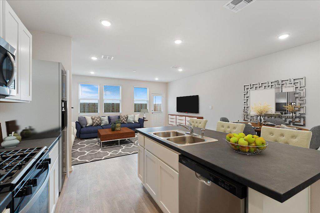 234 Jackson St - Photo 1