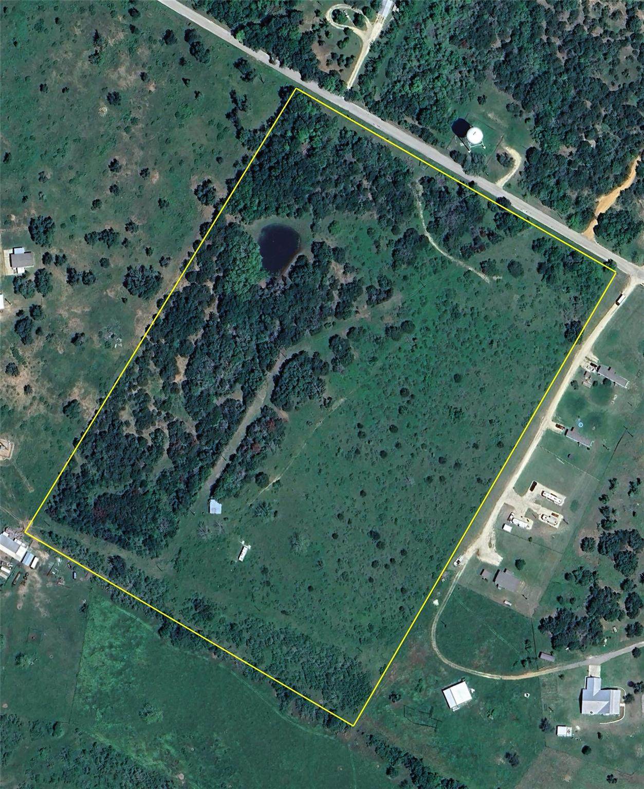 1931 Watterson Rd - Photo 1