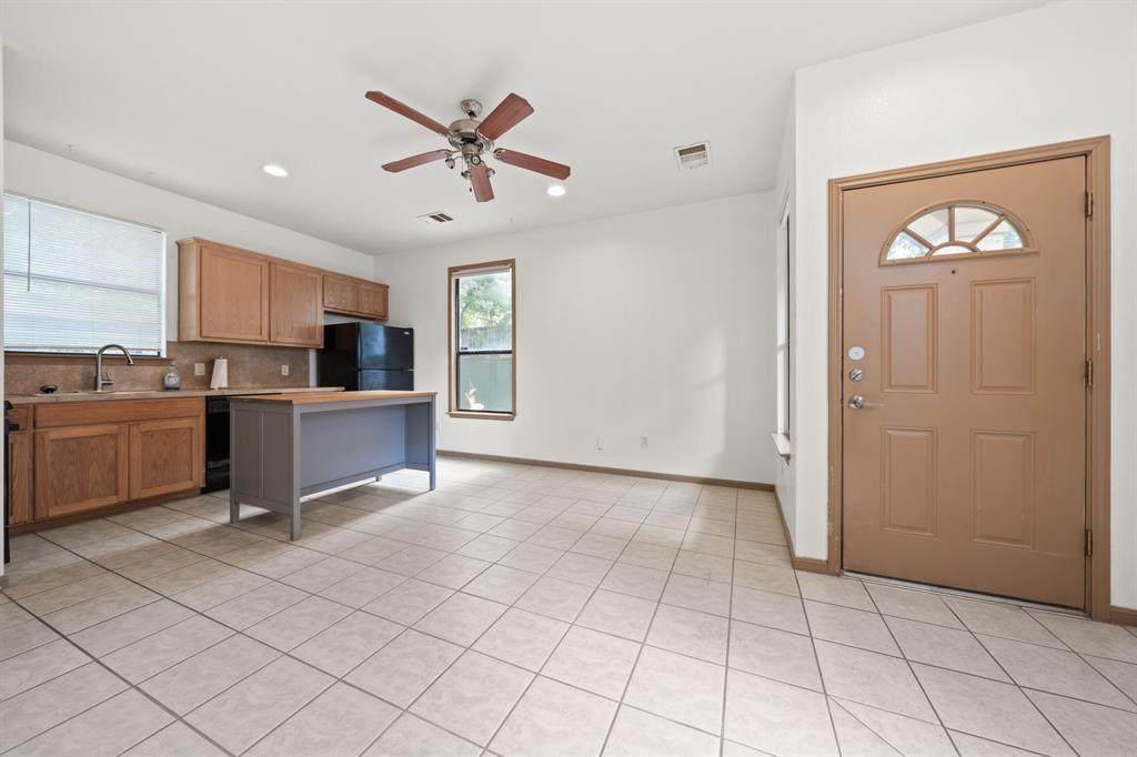 1906 B Garden St - Photo 1
