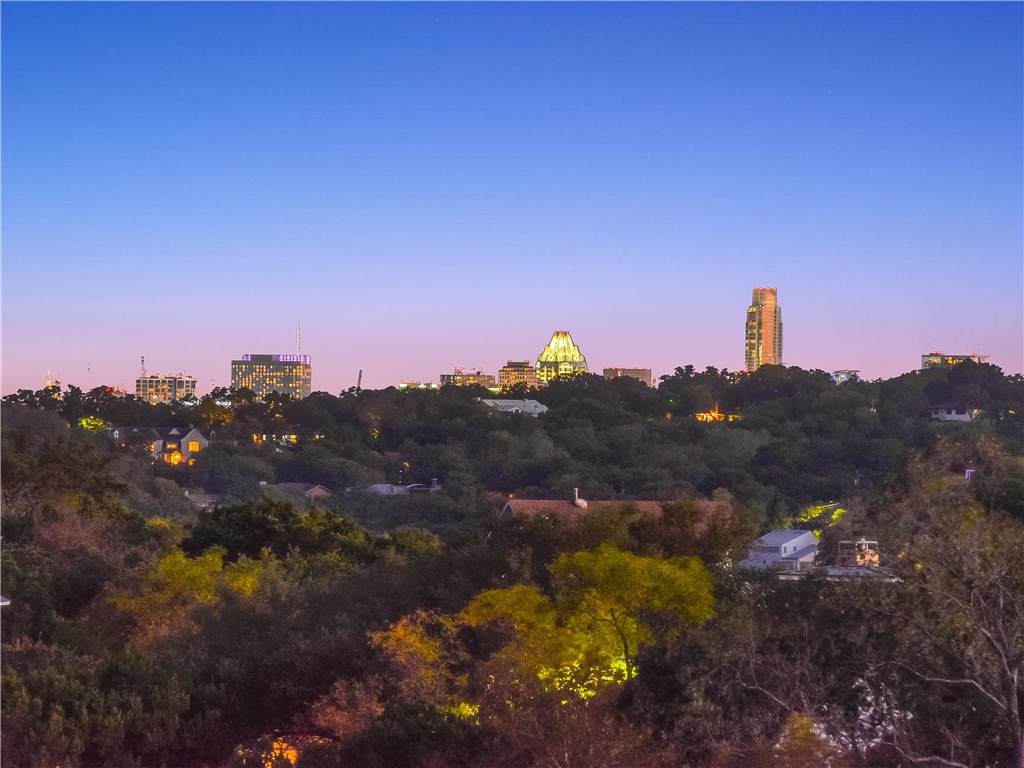 4005 Mesa Cv - Photo 1