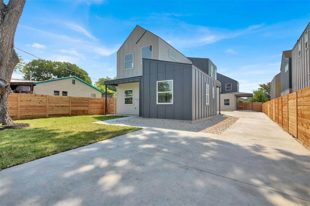 7603 Carver Ave - Photo 1