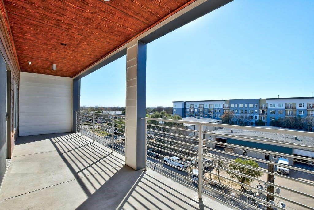 4361 Congress Ave - Photo 1