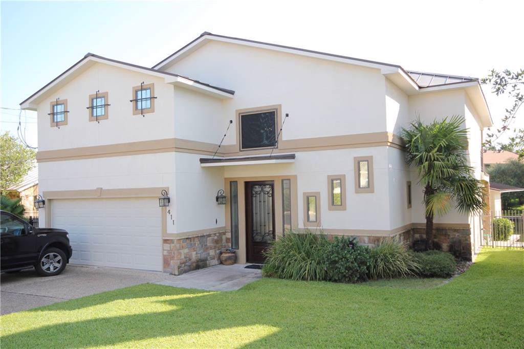 411 Oak Rock Pt - Photo 1