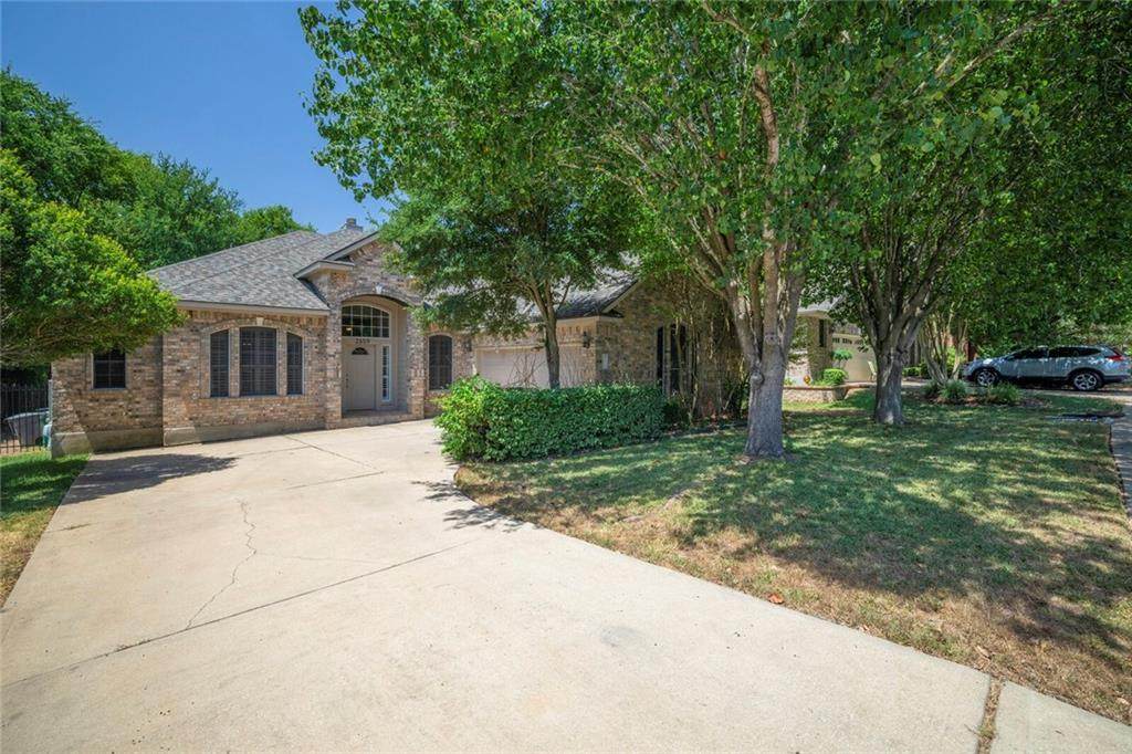 2659 Yandall Dr - Photo 1