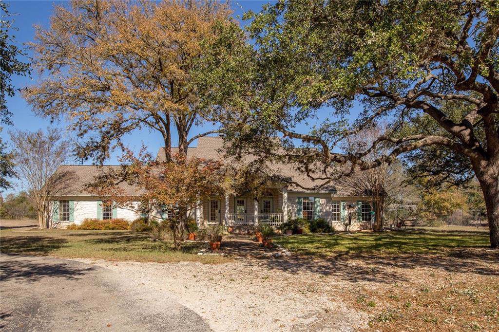 8155 Fm 3237 - Photo 1