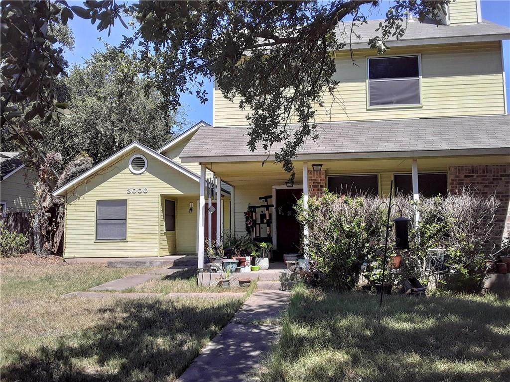 3000 Jadewood Ct - Photo 1