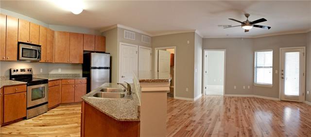 2502 Leon St - Photo 1