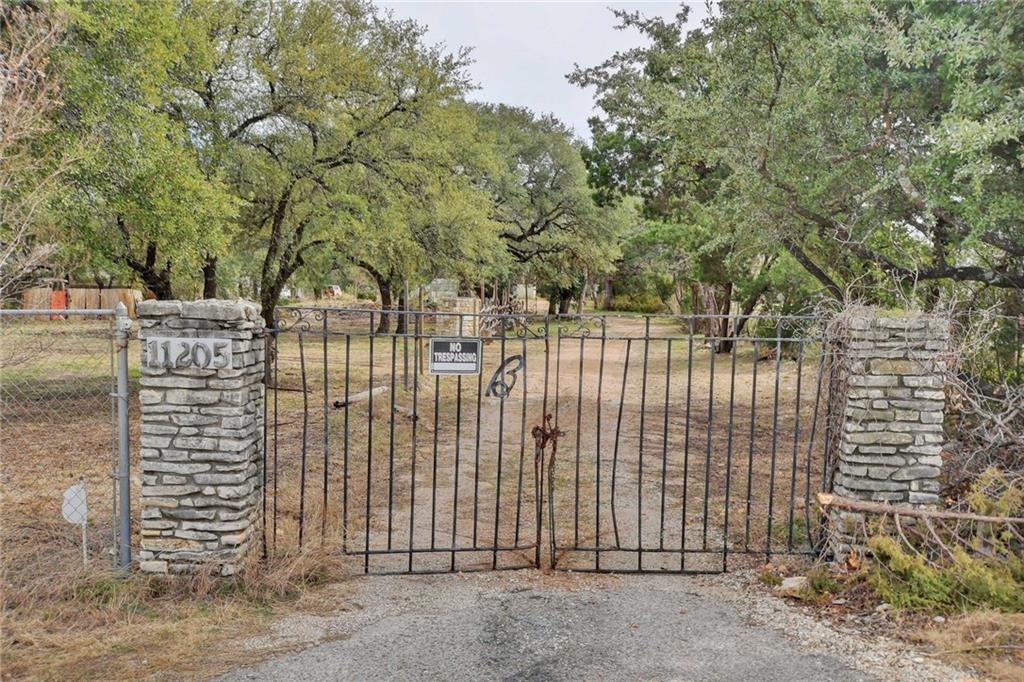 11205 Fm 620 Rd - Photo 1