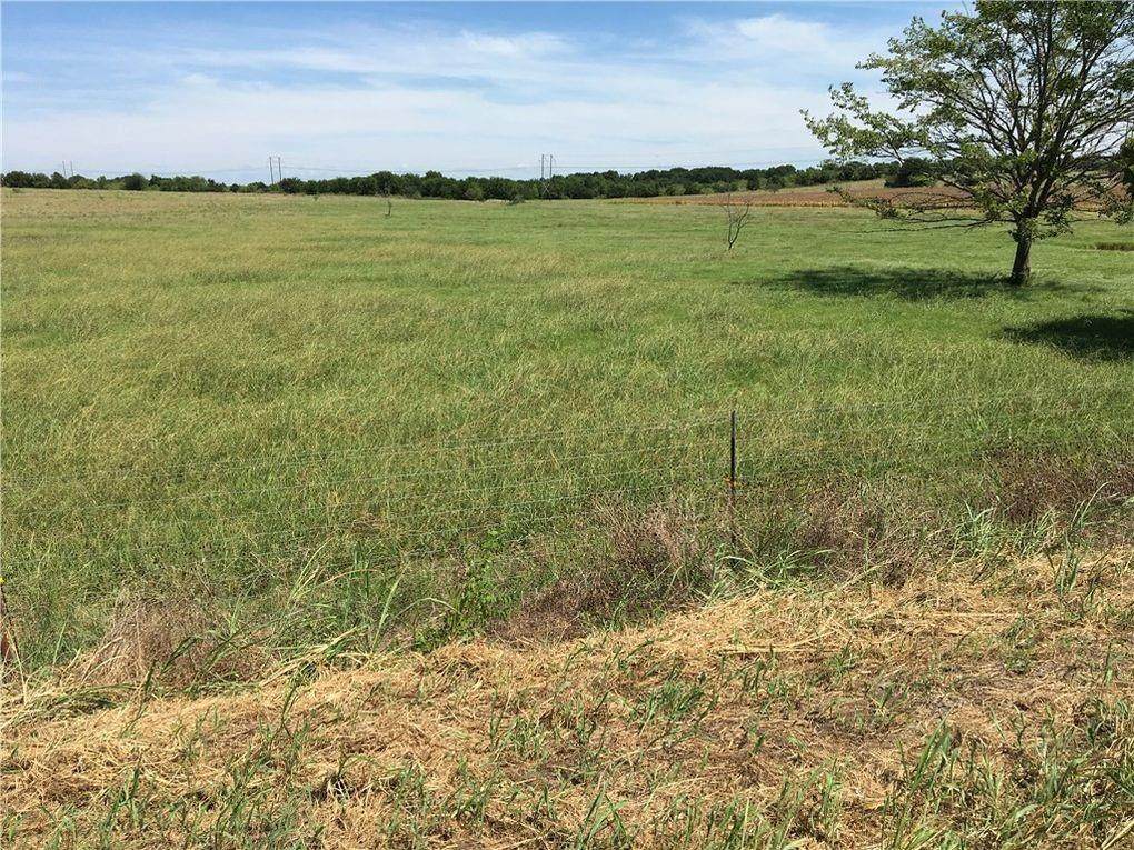 17115 Lund Rd - Photo 1