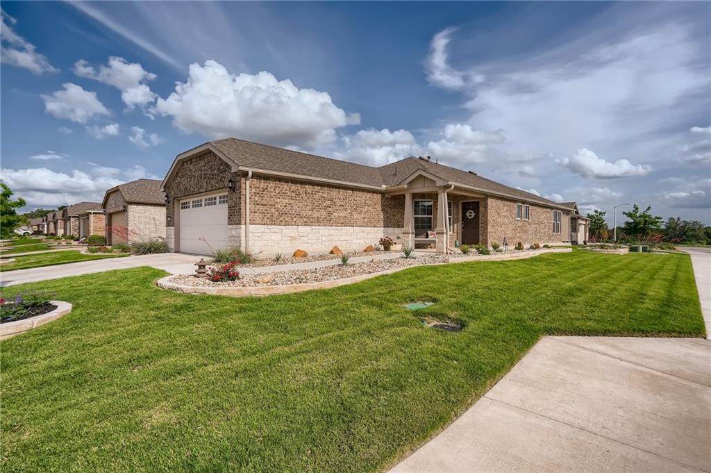 500 Hereford Ln - Photo 1