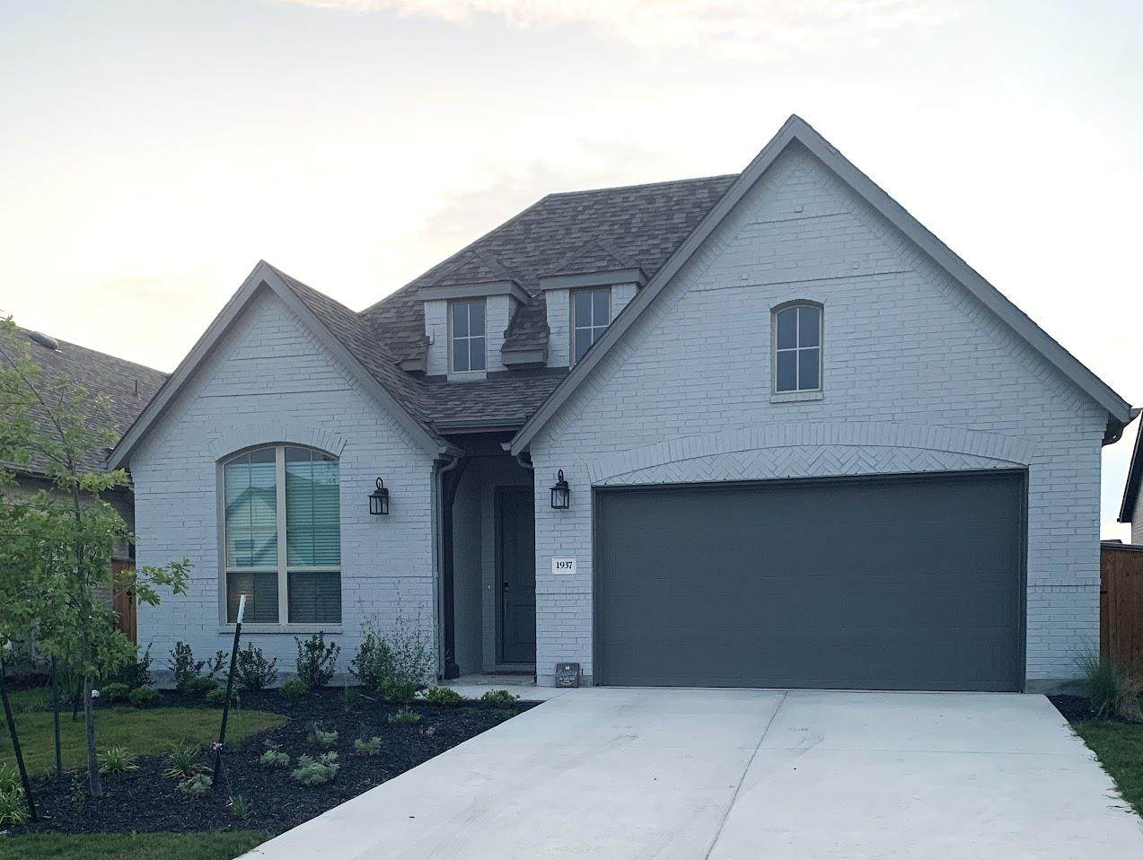 1937 Sir Nathaniel Ln - Photo 1