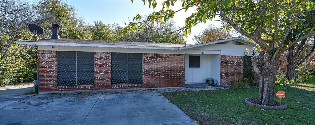 710 Jasper Dr - Photo 1