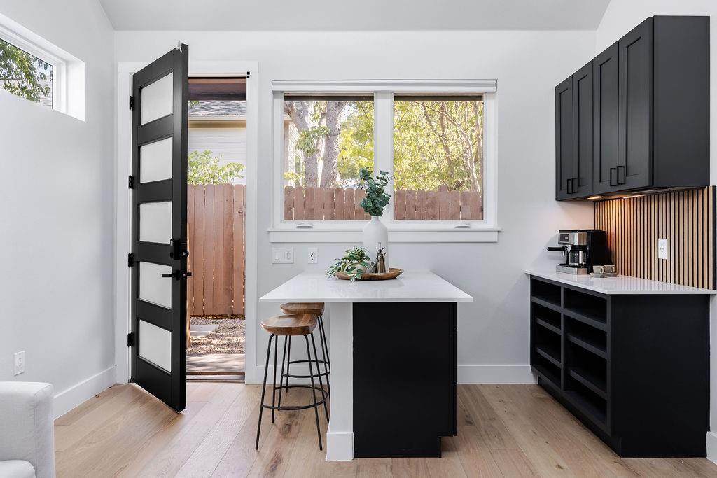 1210 Brentwood St - Photo 1