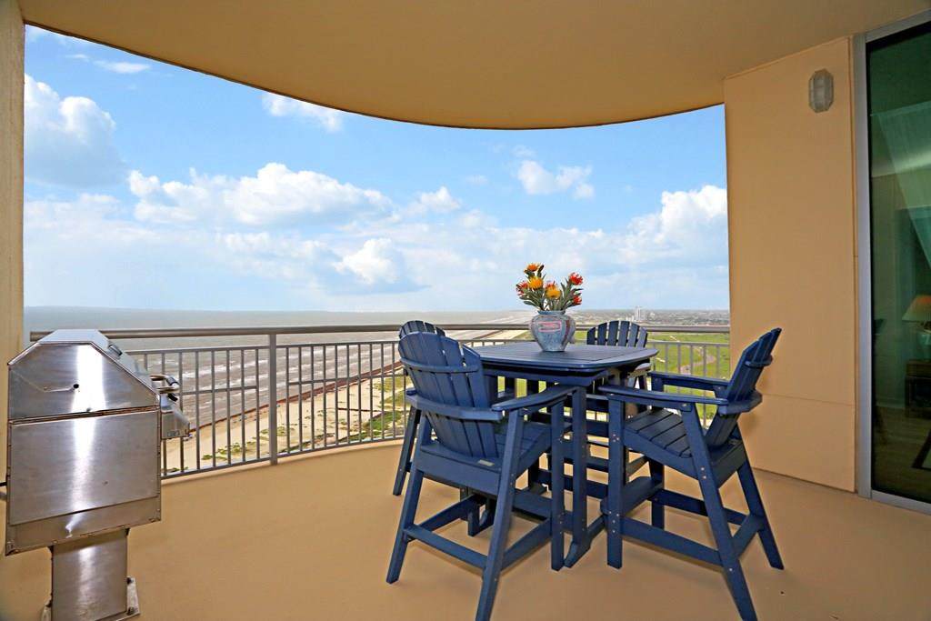 801 Beach Dr - Photo 1