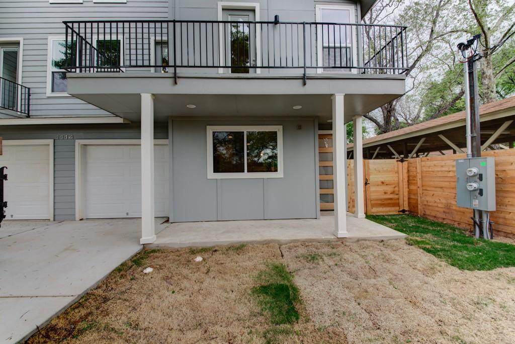 1114 Walton Ln - Photo 1