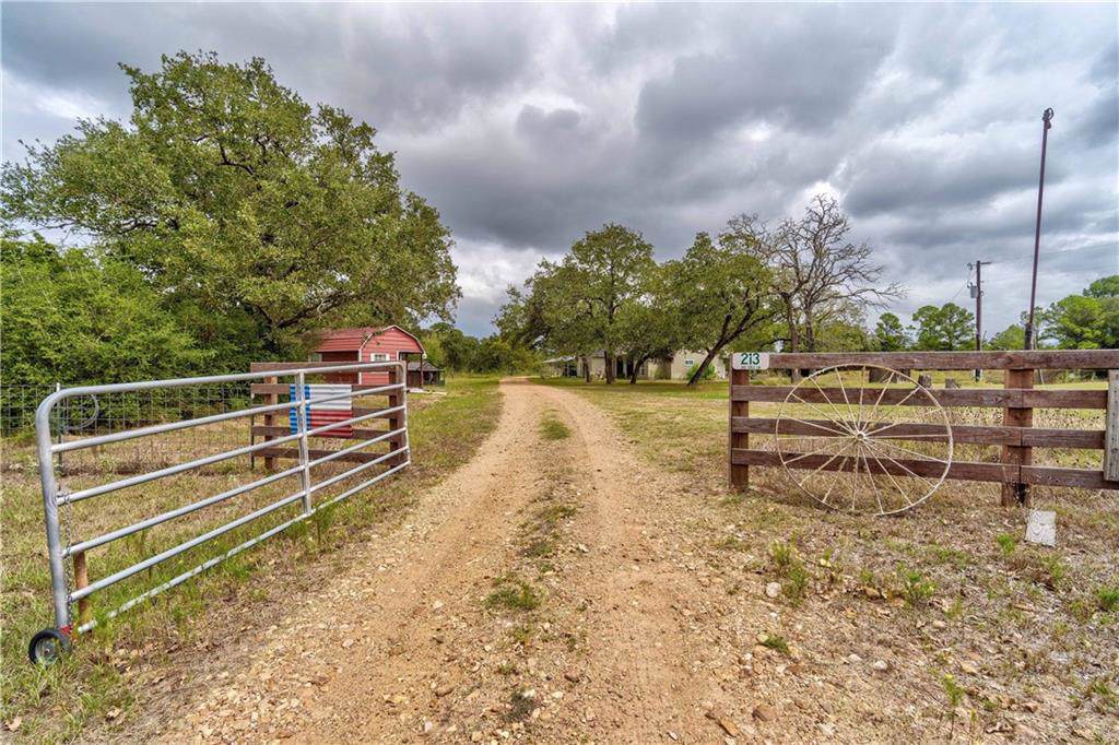 213 Joe Cole Ln - Photo 1