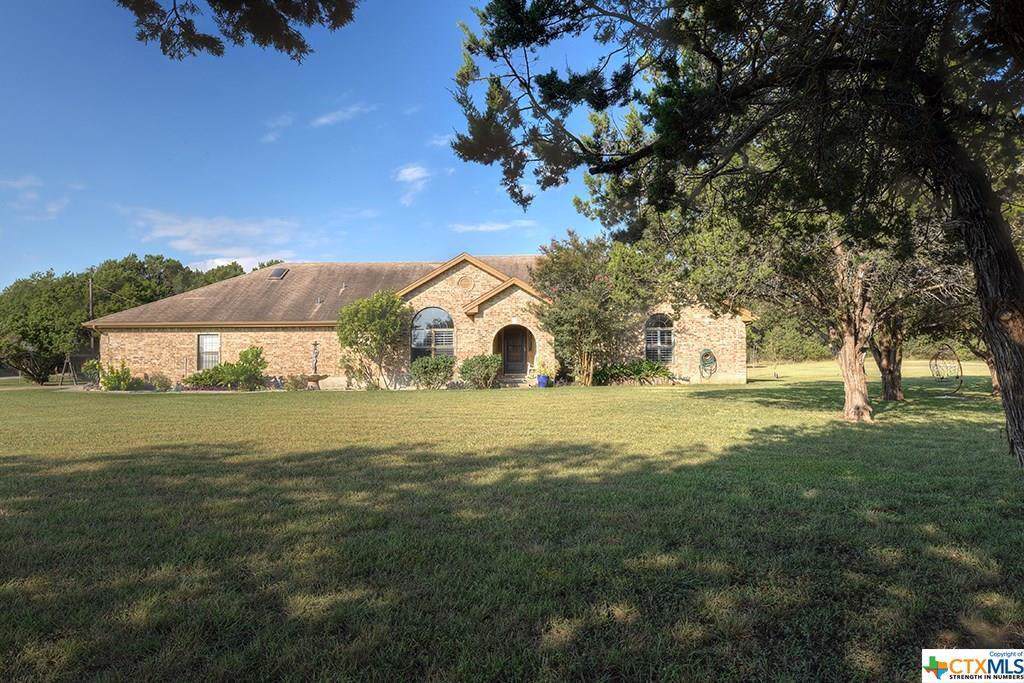 370 Forest Trl - Photo 1