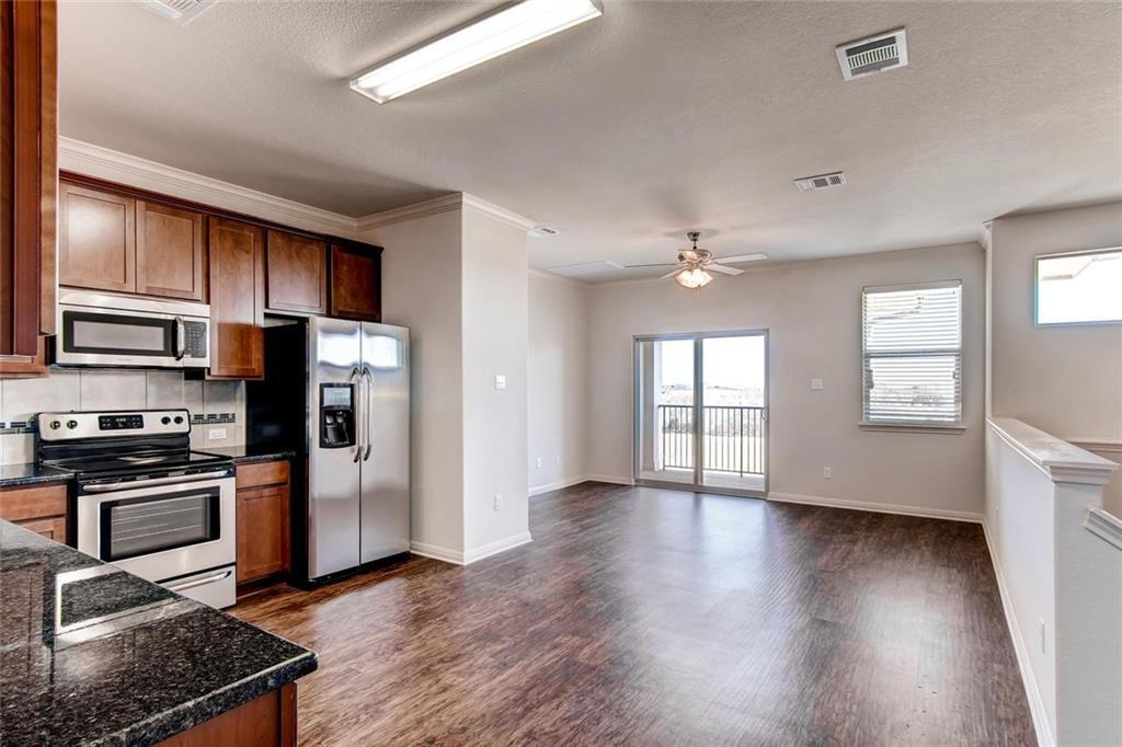 405 Winterfield Dr - Photo 1