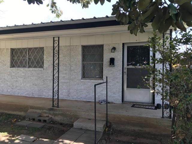 1600 Berry St - Photo 1