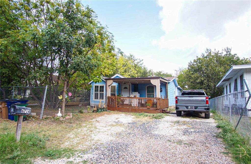 6714 Canal St - Photo 1