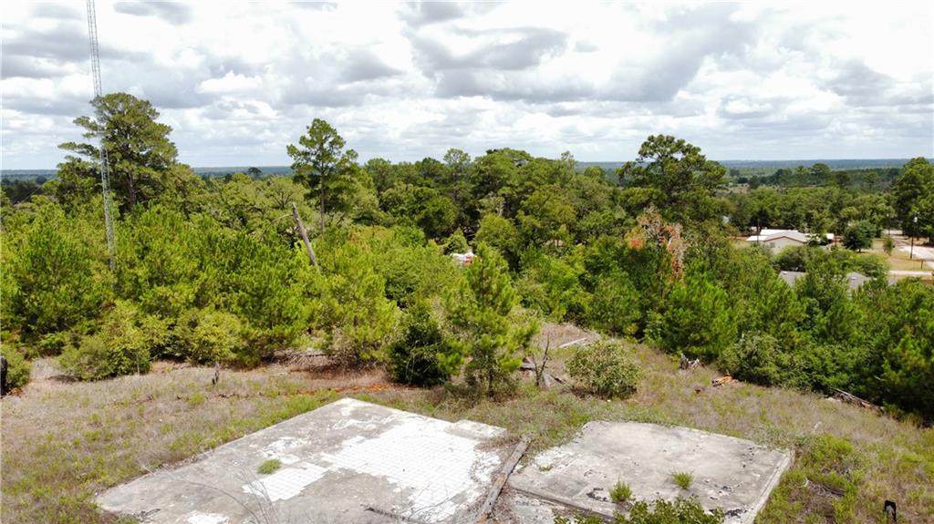135 Pinehollow Dr - Photo 1