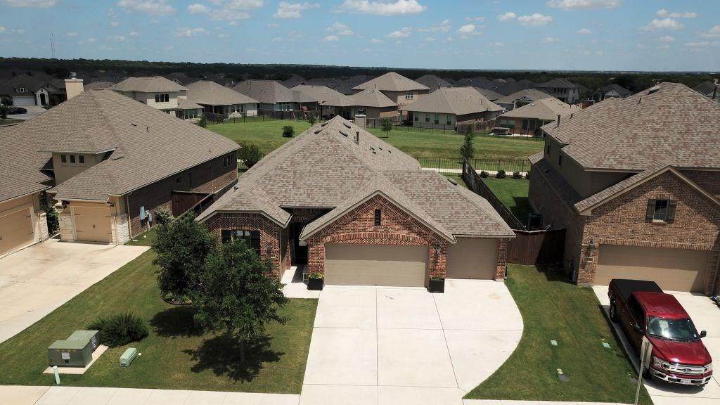 304 Miracle Rose Way - Photo 1