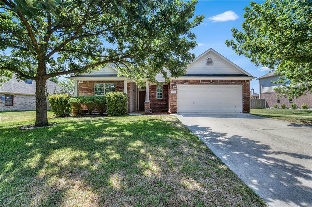 389 Hometown Pkwy - Photo 1