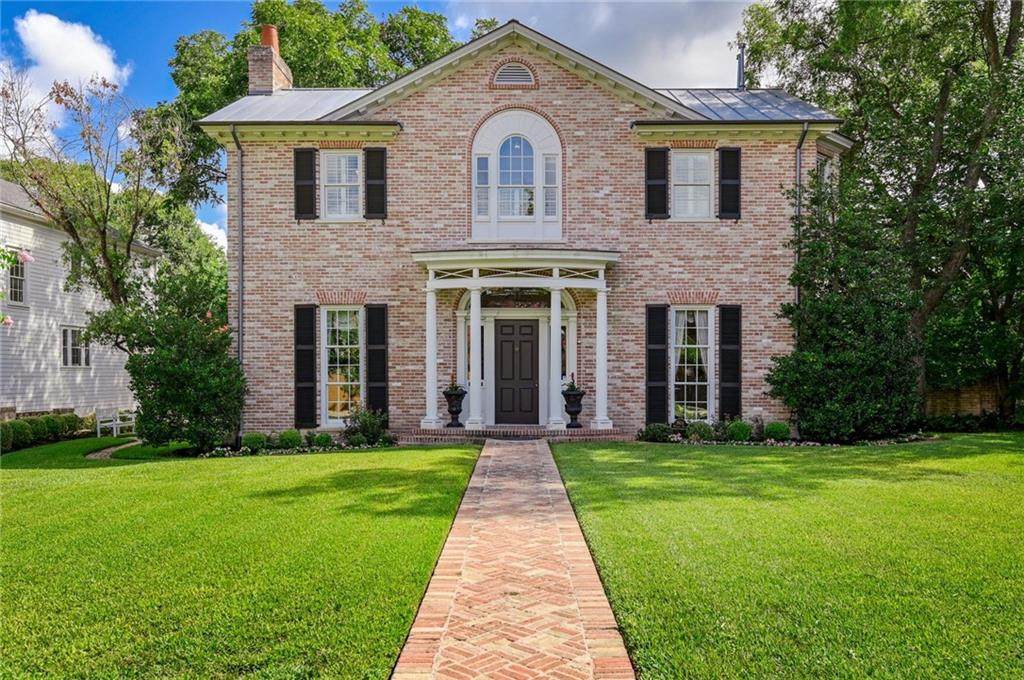 3606 Windsor Rd - Photo 1