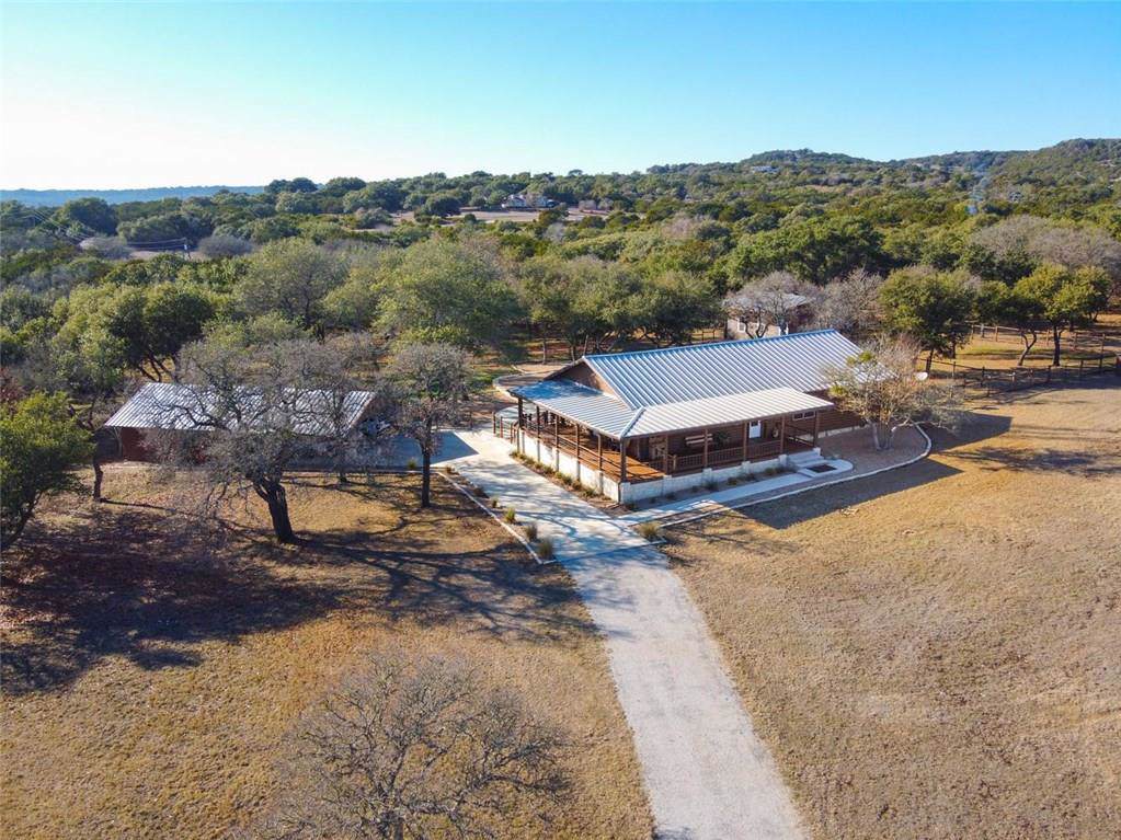 417 Clear Creek Rd - Photo 1