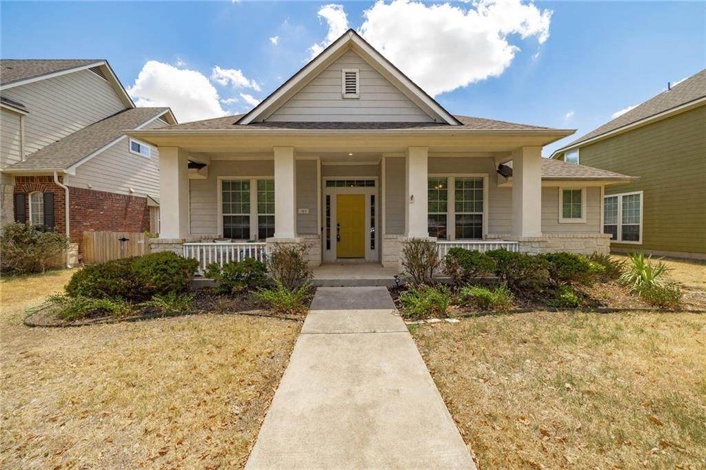 313 Greenside Ln - Photo 1