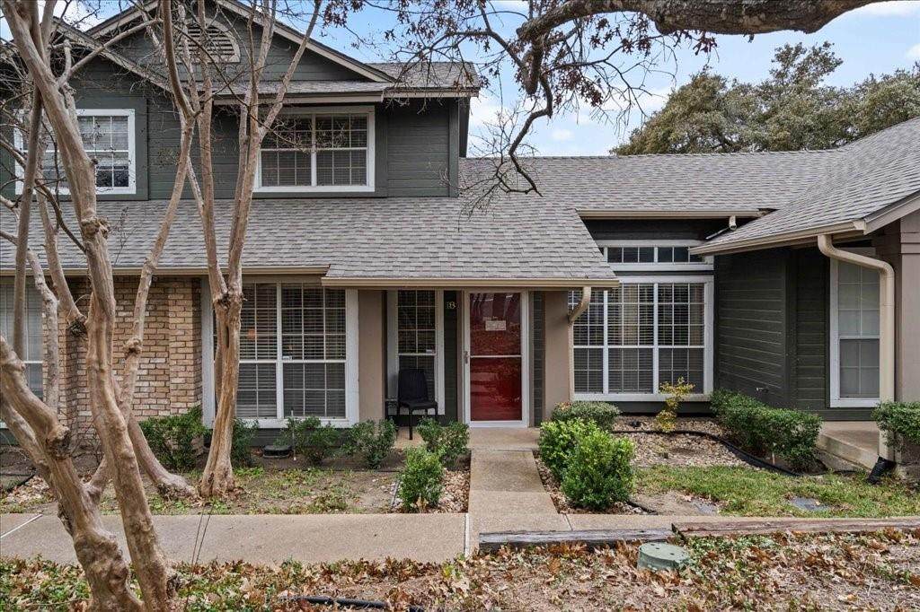 1015 Yager Ln - Photo 1