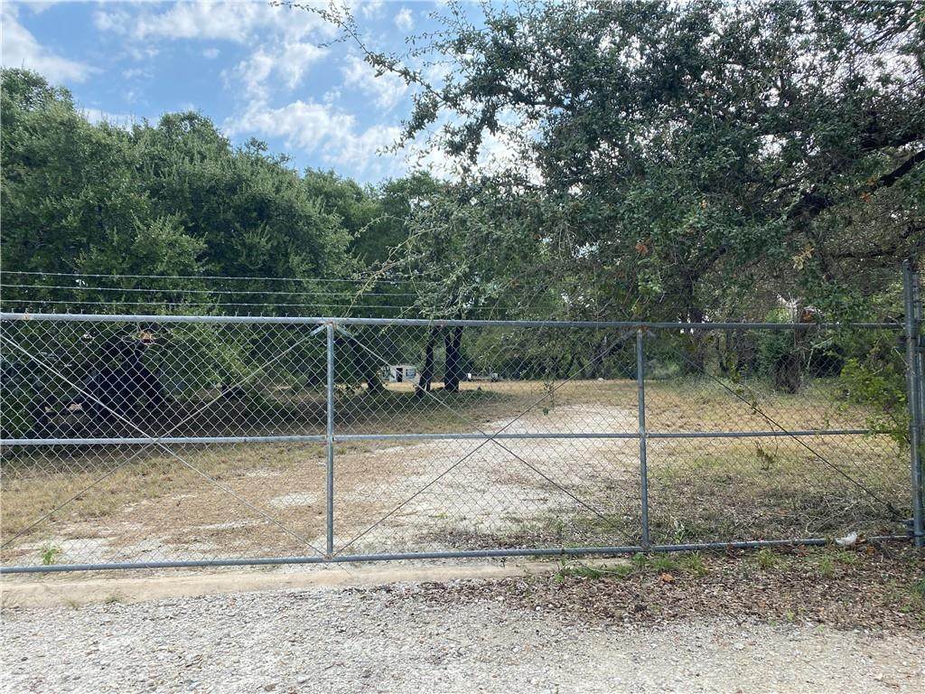 4703 Hudson Bend Rd - Photo 1