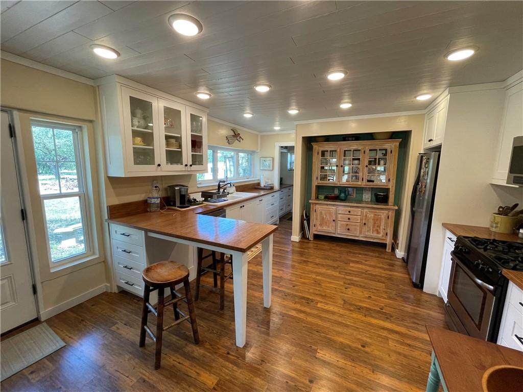 1375 County Road 252 - Photo 1