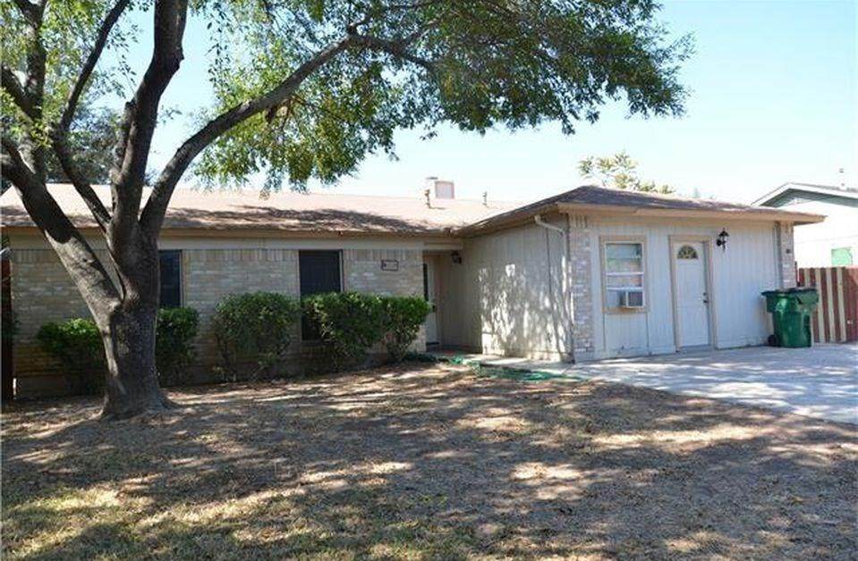 609 Riverwood Dr - Photo 1