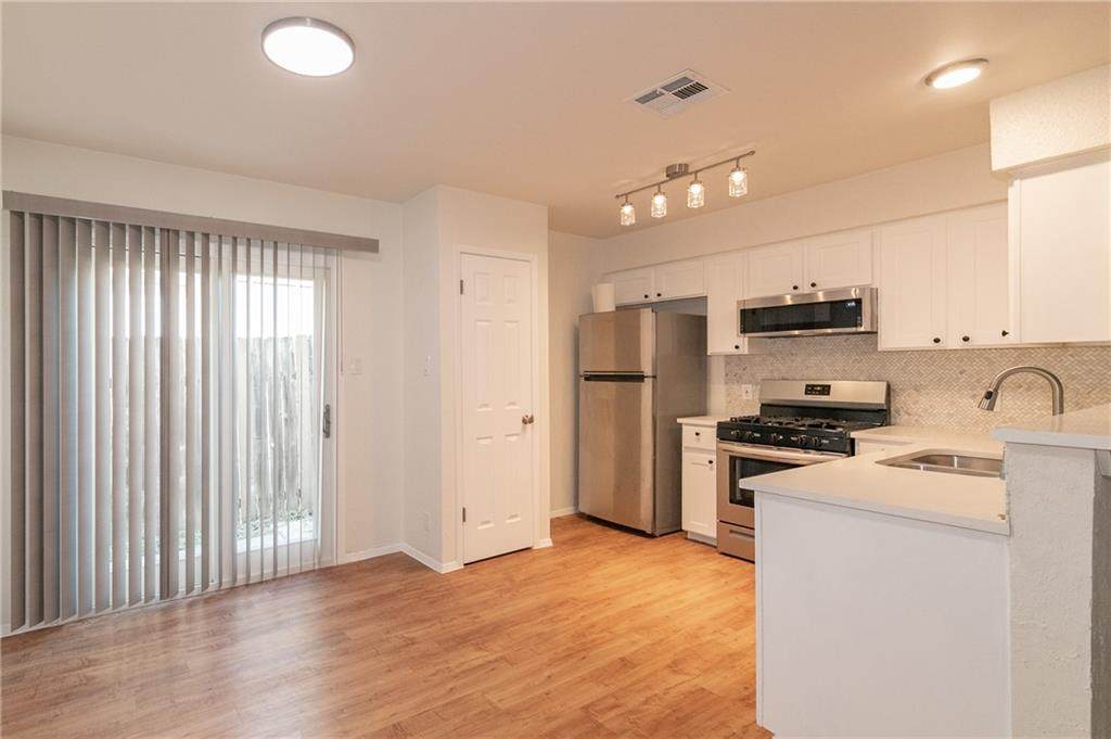 10604 Lanshire Dr - Photo 1