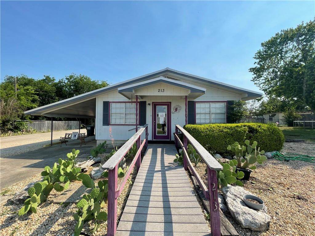 213 Salado Plaza Dr - Photo 1