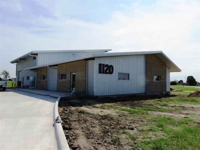 1120 Dildy Dr - Photo 1