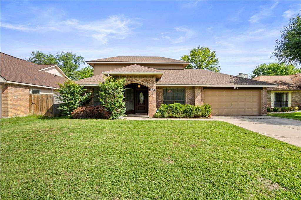 403 Beverly Ln - Photo 1