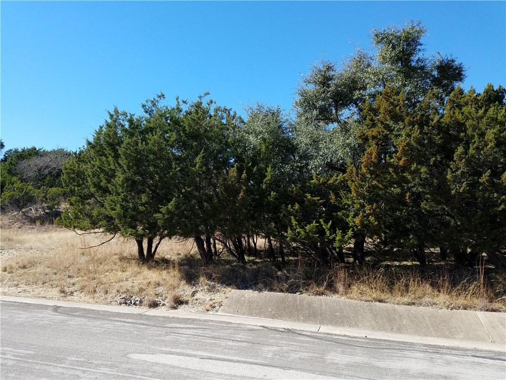 18400 Lakeland Dr - Photo 1