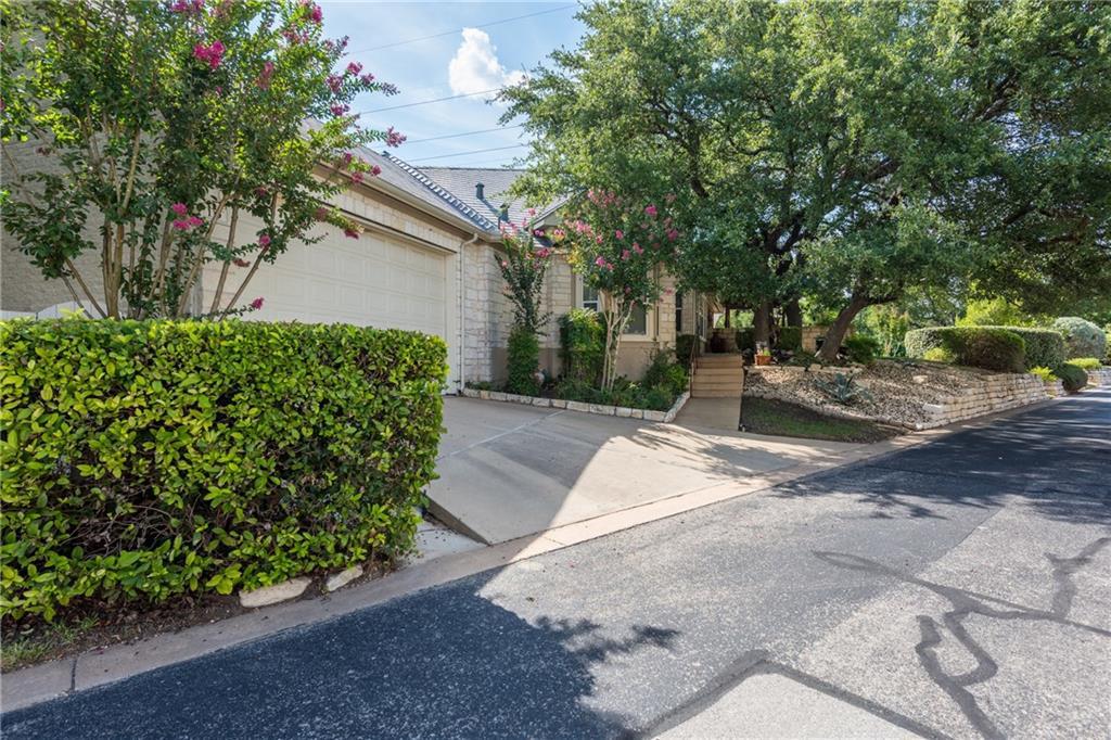 139 Double Eagle Dr - Photo 1