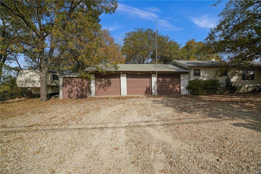 9470 Highway 290 - Photo 1