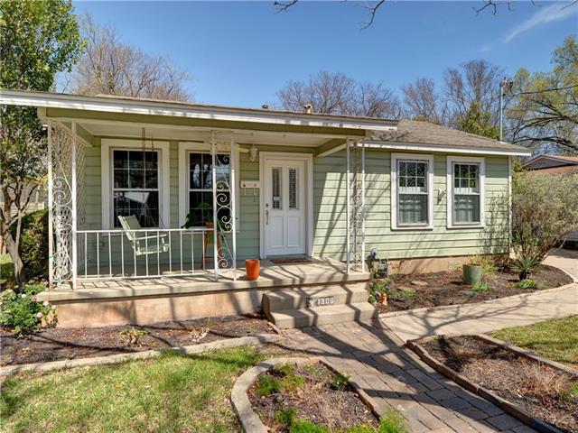 1306 Justin Ln - Photo 1
