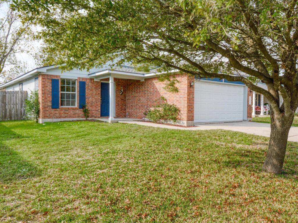 224 Jennifer Ln - Photo 1