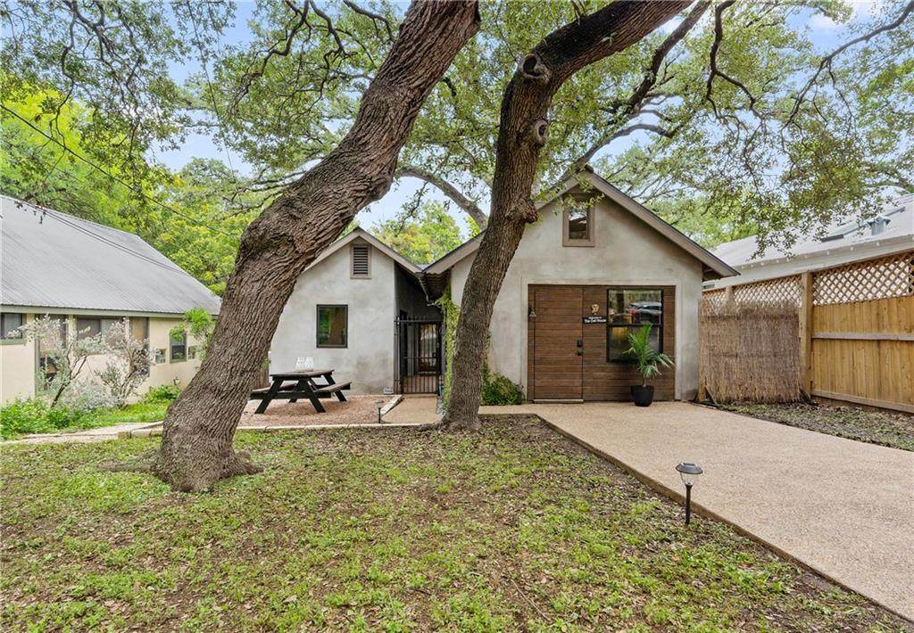 1102 Annie St - Photo 1