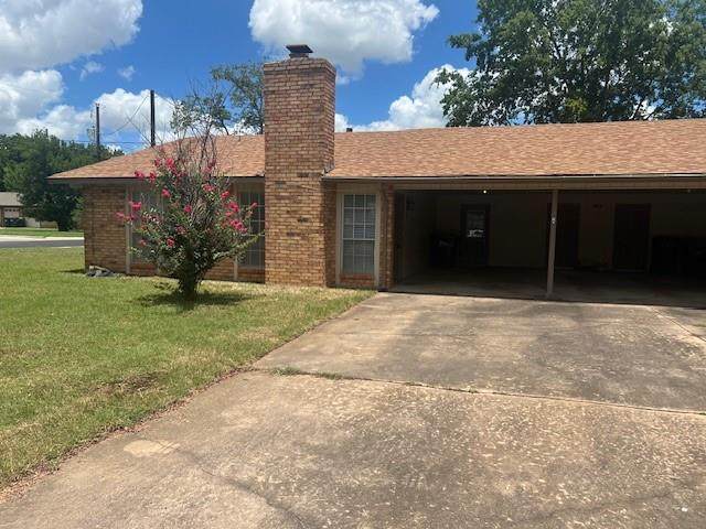 812 Ranch Rd - Photo 1