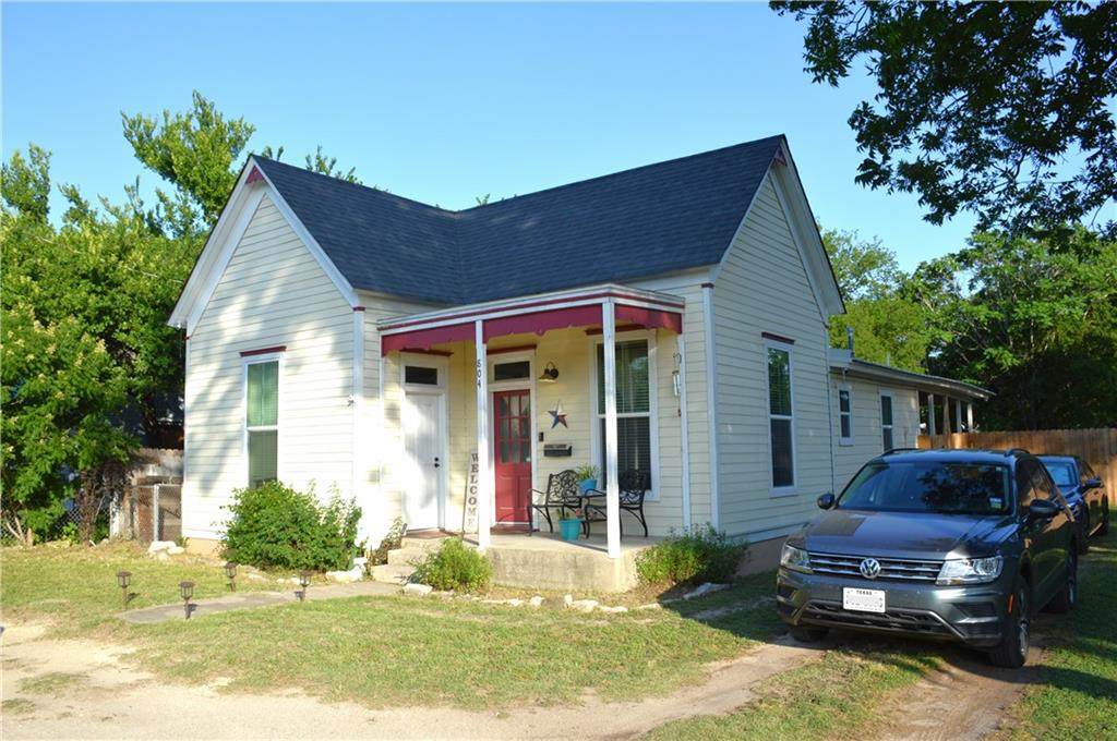 804 3rd St - Photo 1